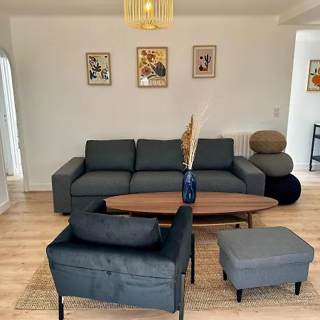 Maison Spacieuse Idealement Placee Bord De