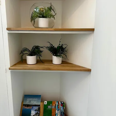 Maison Spacieuse Idealement Placee Bord De Порник