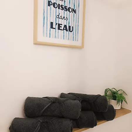 Апартаменты Maison Spacieuse Idealement Placee Bord De