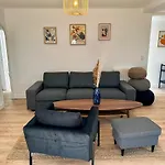 Maison Spacieuse Idéalement Placée Bord De