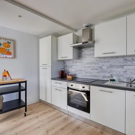 Maison Spacieuse Idéalement Placée Bord De Appartamento