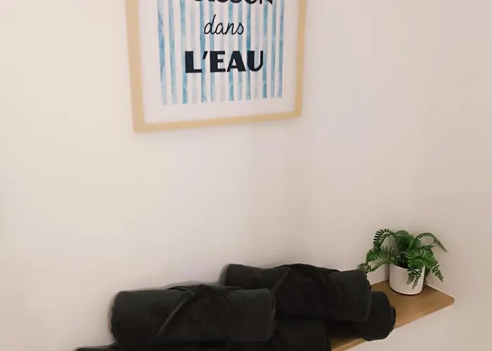 Maison Spacieuse Idealement Placee Bord De * Pornic